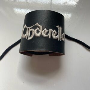 Cinderella wristband